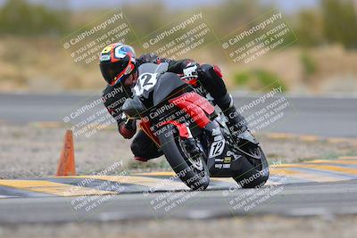 media/Jan-15-2023-SoCal Trackdays (Sun) [[c1237a034a]]/Turn 3 (1115am)/